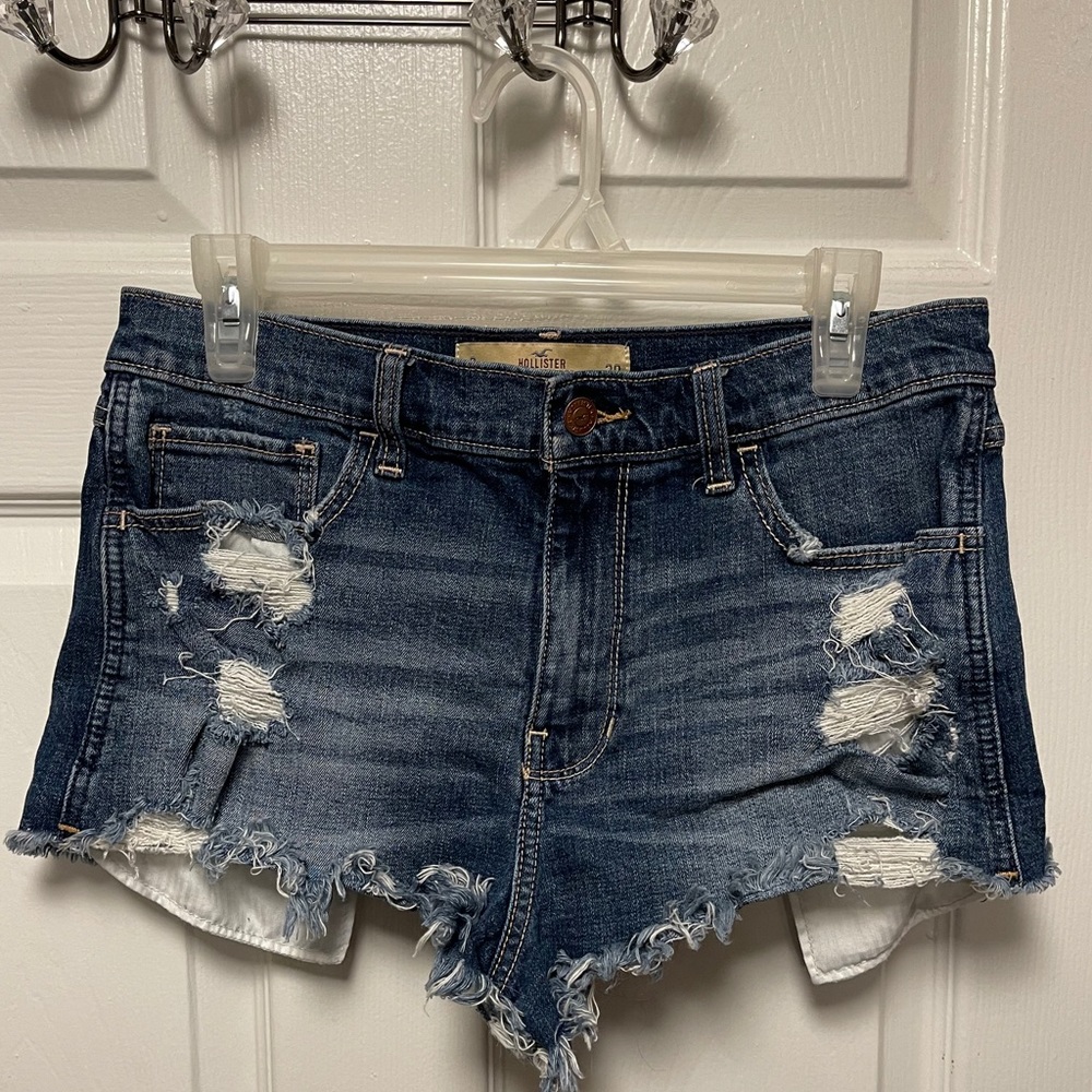 HOLLISTER SHORTS